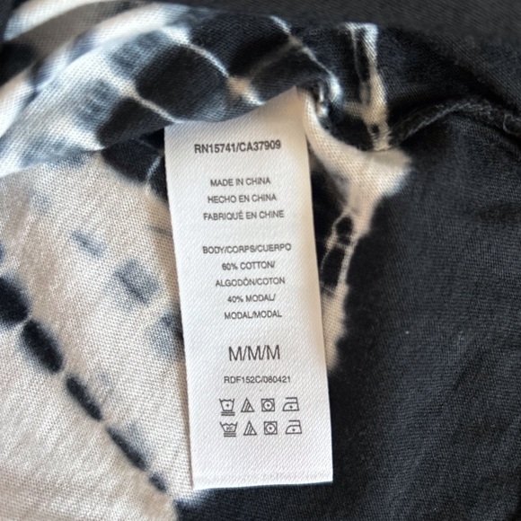 SPLENDID Shibori Black and white Long Sleeve Tie Dye Print Mini Jersey Dress - Picture 7 of 13